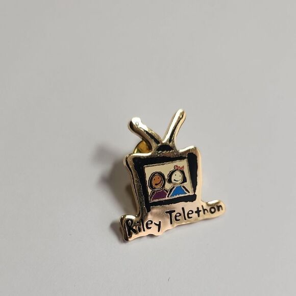 Gold Riley Telethon Pin - Picture 1 of 3